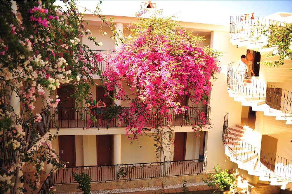 Mavruka Hotel Oludeniz Bagian luar foto